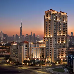 Отель Marriott Al Jaddaf,, Дубай